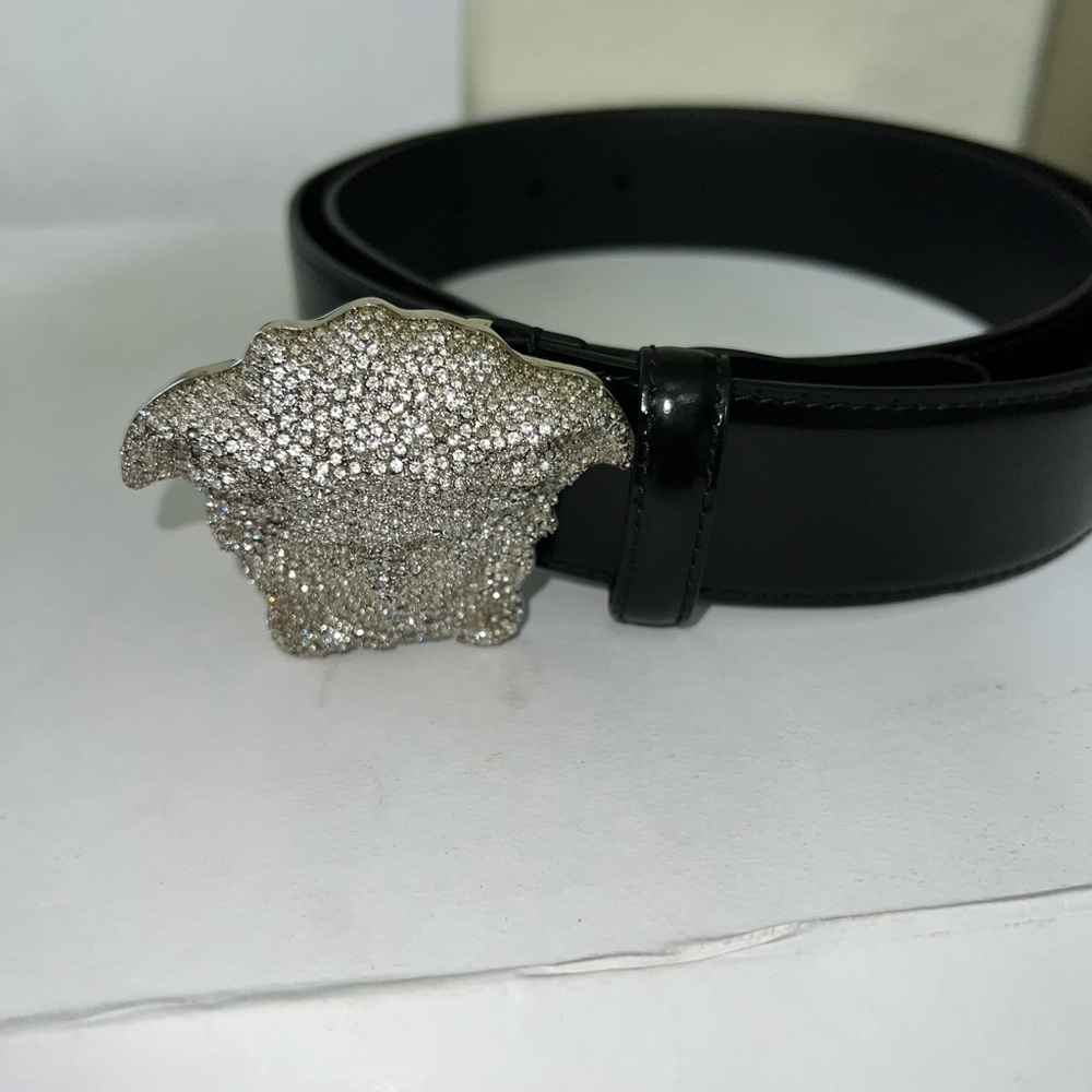 Versace Palazzo Medusa-Embellished Buckle Belt